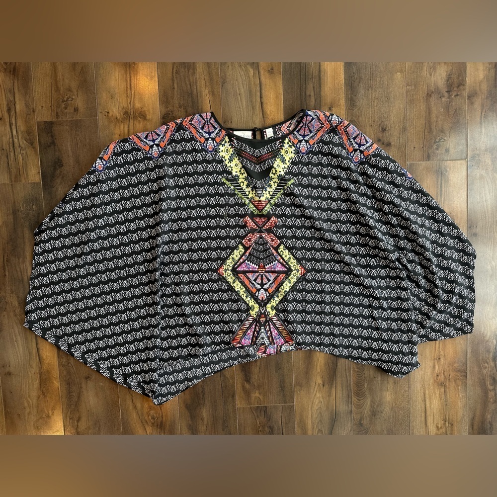 Bisou Bisou Geometric Boho Batwing Top Resort Tribal Festival XS - Picture 2 of 6